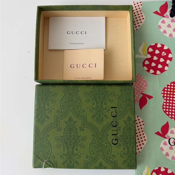 Gucci Black Wallet with Gold Logo and Gift Bag - Picture 9 of 9